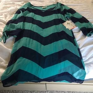 NWT Roxy chevron dress, size medium